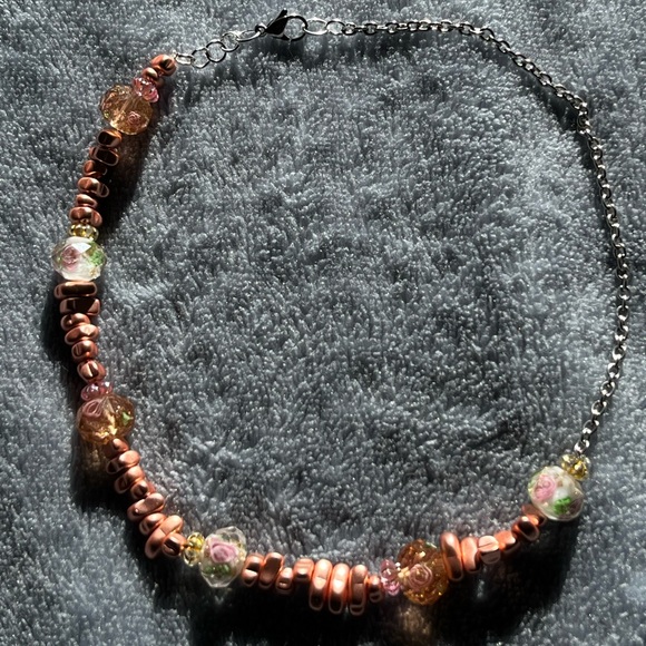 Rose gold beaded necklace - Picture 7 of 7
